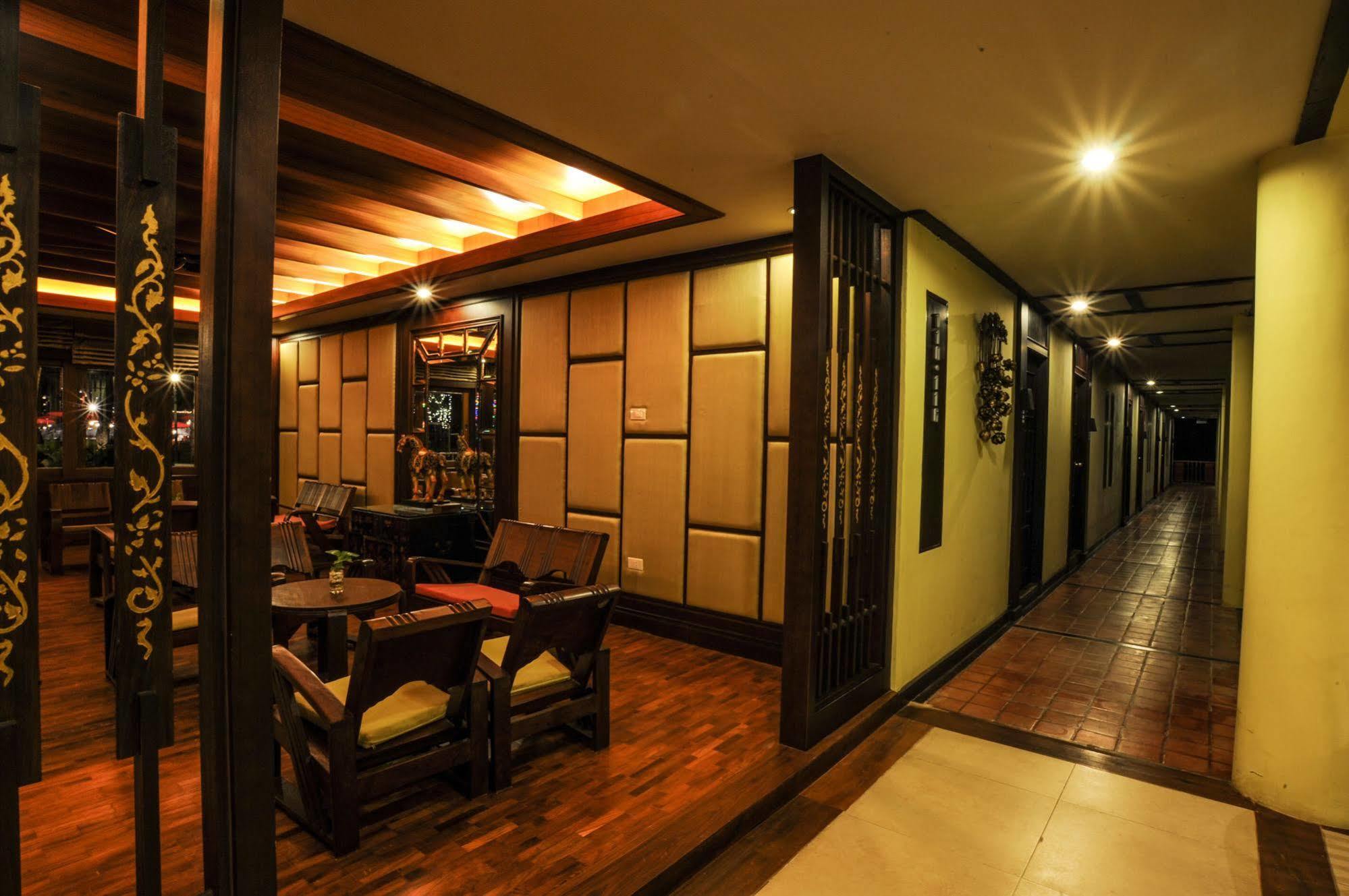 Suan Bua Hotel & Resort Ban Pong  Dış mekan fotoğraf