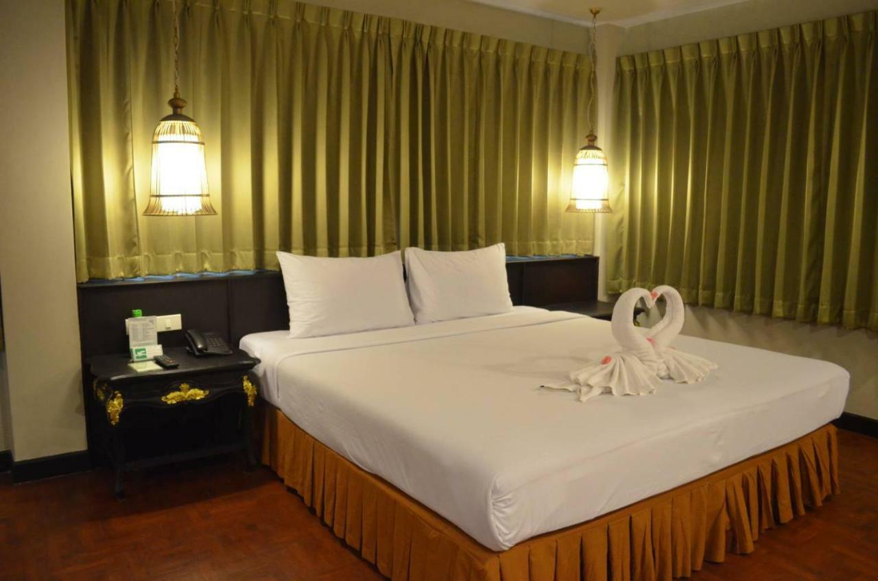 Suan Bua Hotel & Resort Ban Pong  Dış mekan fotoğraf